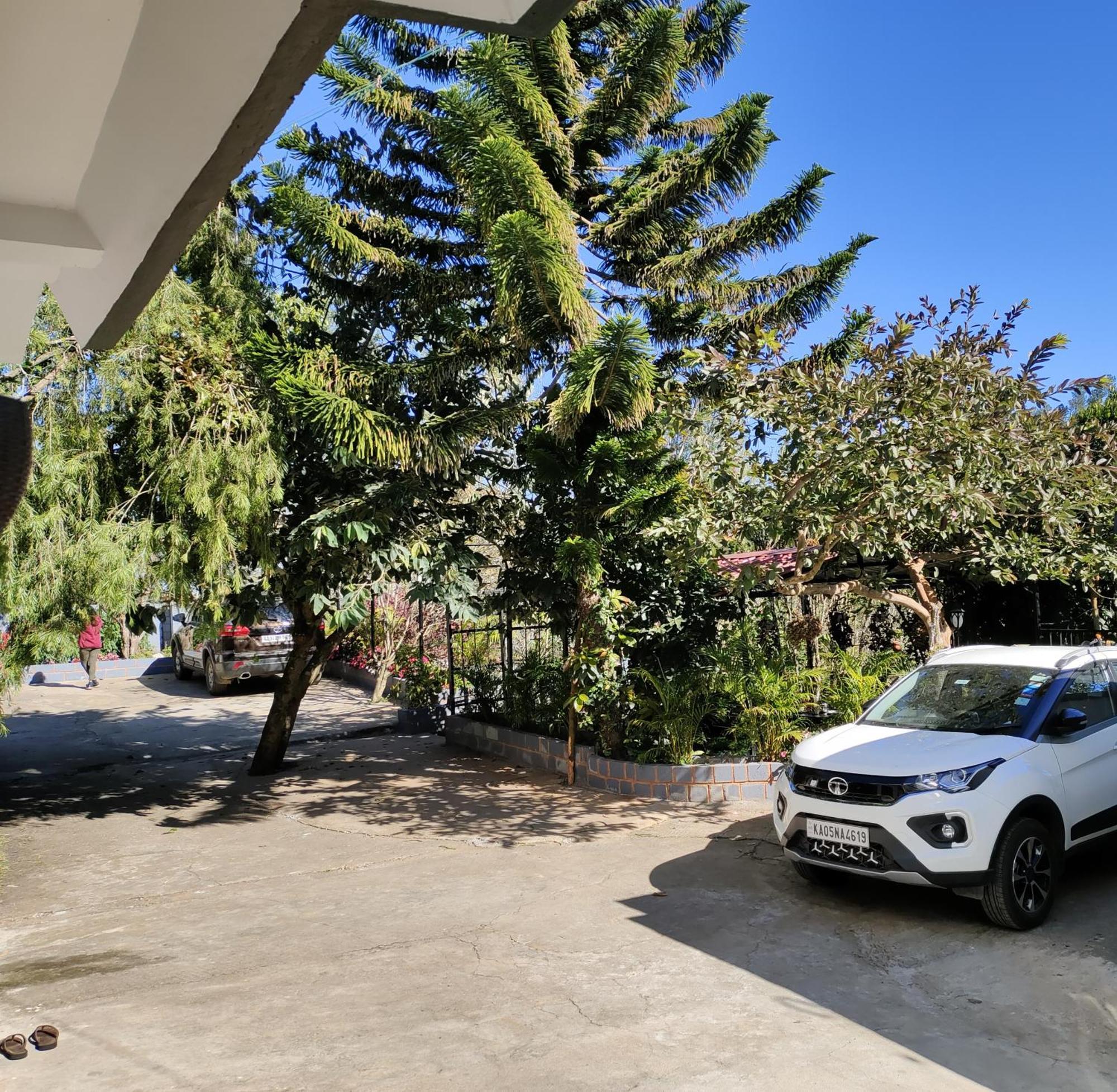 Pear Tree Entire 2Bhk Villa Kotagiri Esterno foto